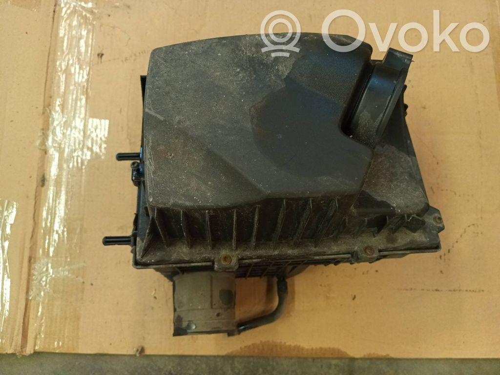 Renault Master III Air filter box 