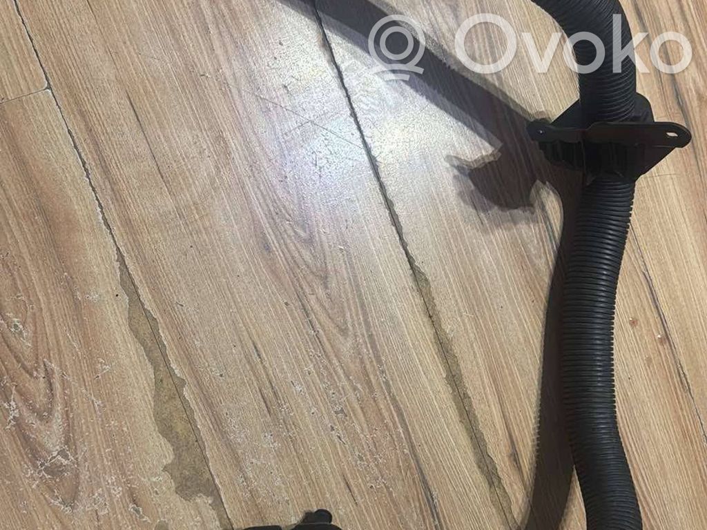 Ford Focus Intake resonator 