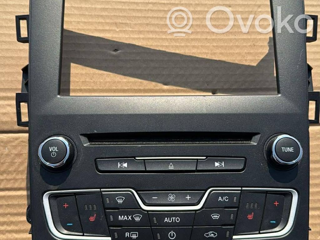 Ford Mondeo MK V Climate control unit 