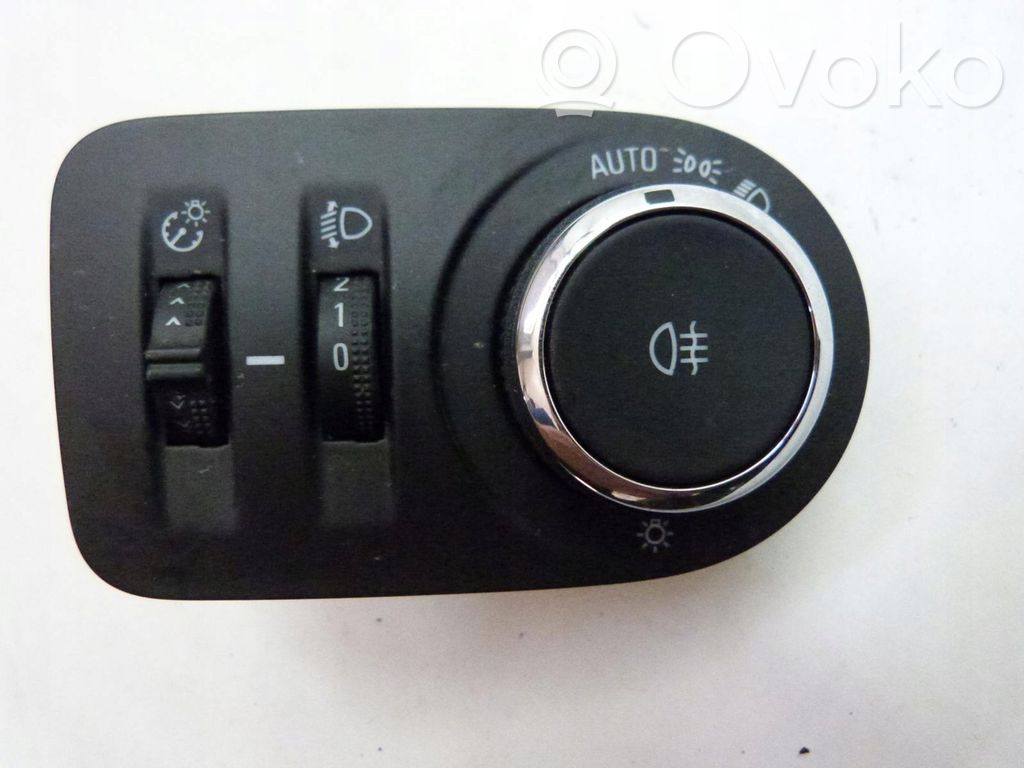Opel Astra K Light switch 