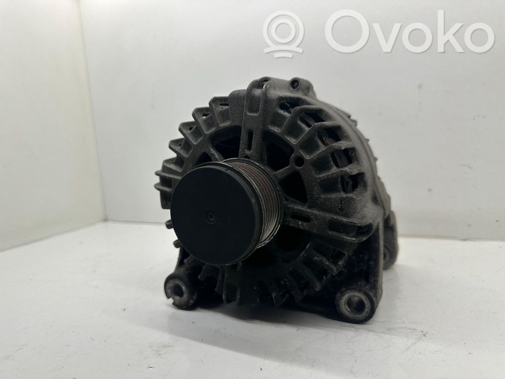 BMW X3 F25 Alternador 