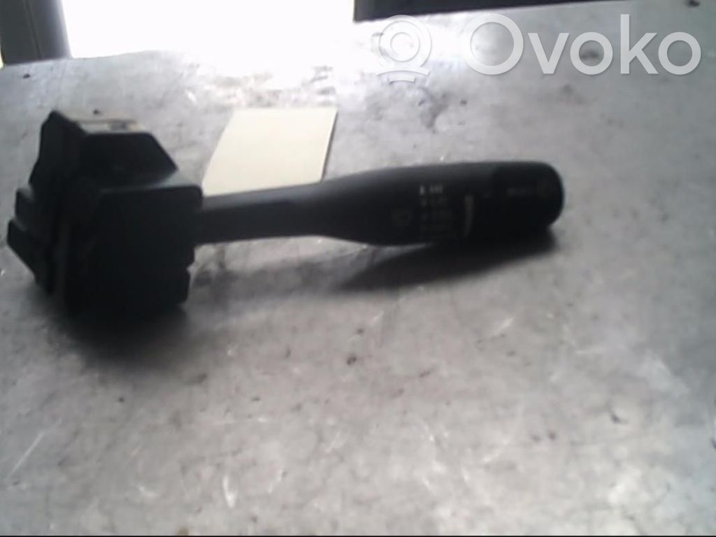 Chrysler PT Cruiser Wiper control stalk 