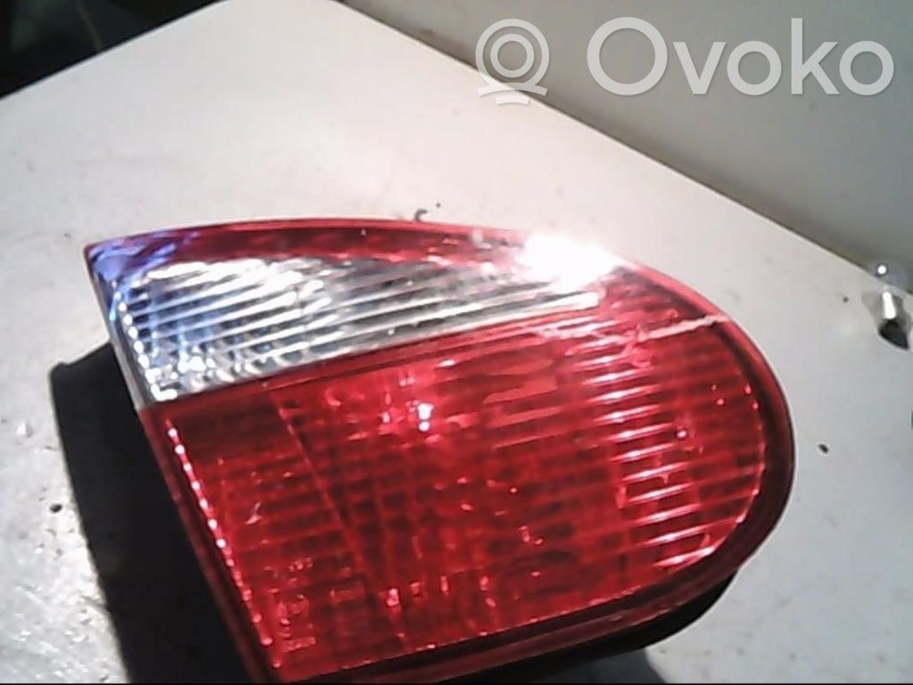Daewoo Lanos Takaluukun takavalot 