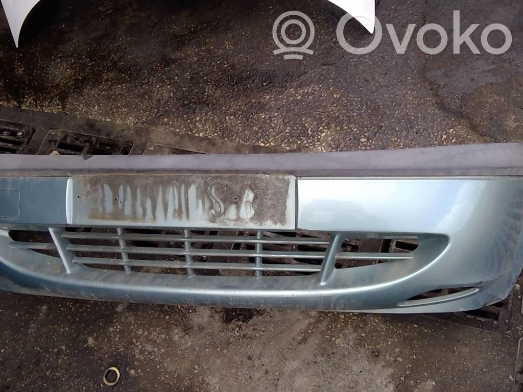 Ford Fiesta Bară față 