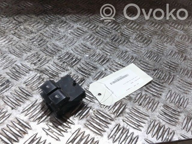 Electric window control switch   13360335