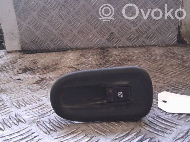Renault Kangoo II Electric window control switch 
