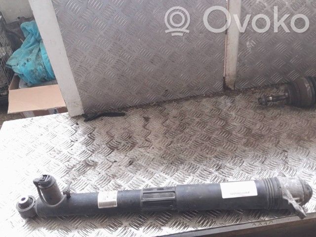 Volkswagen Golf VII Amortyzator tylny 