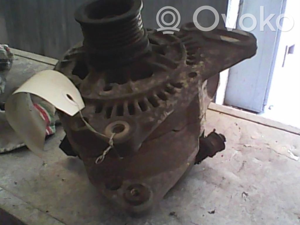 Volkswagen Polo III 6N 6N2 6NF Generatorius 