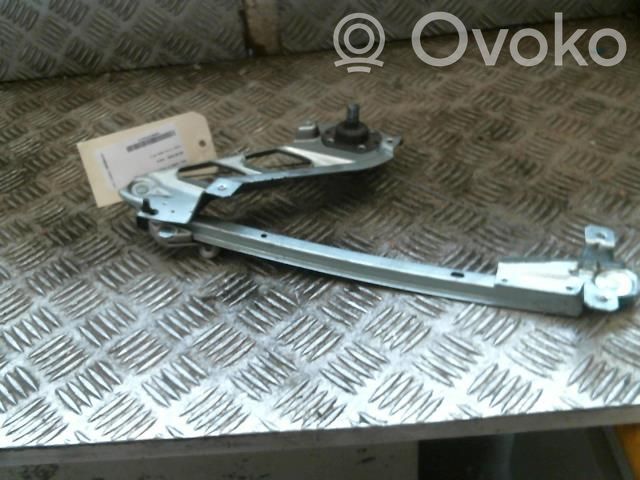 Regulador manual de la ventanilla trasera   90389536