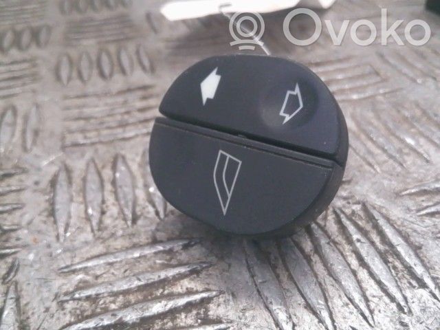 Ford Ka Electric window control switch 