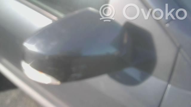 Renault Megane III Manualne lusterko boczne drzwi przednich 