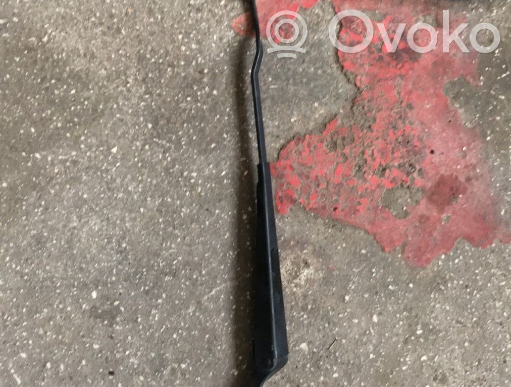 Renault 19 Wischerarm vorne 