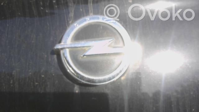 Opel Corsa E Tailgate opening switch 