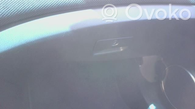 Chevrolet Cruze Schowek deski rozdzielczej / Komplet 