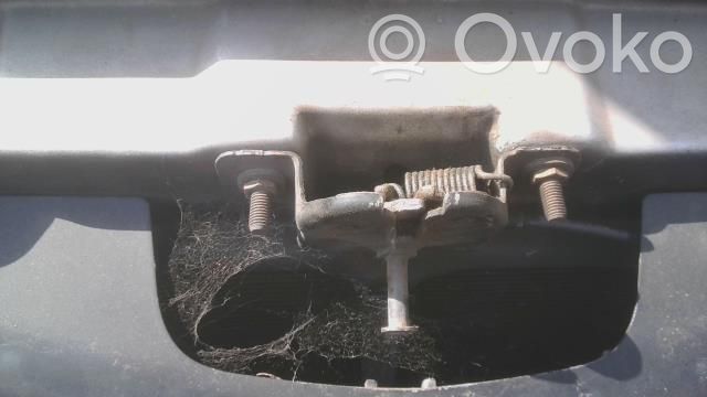 Chrysler PT Cruiser Engine bonnet/hood lock/catch 