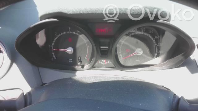 Ford Fiesta Vitezometru (grup de instrumente) 