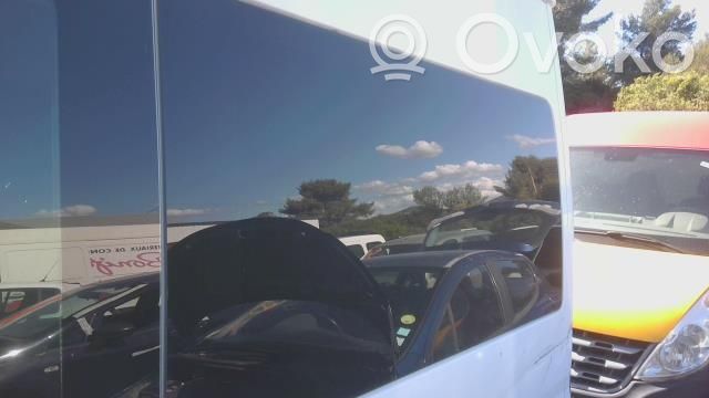 Rear side window