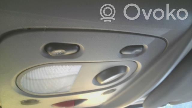 Renault Master III Światło fotela przedniego 