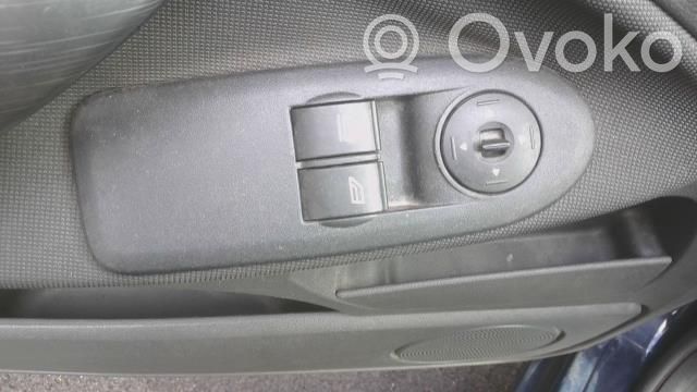 Interruptor del elevalunas eléctrico   1471922