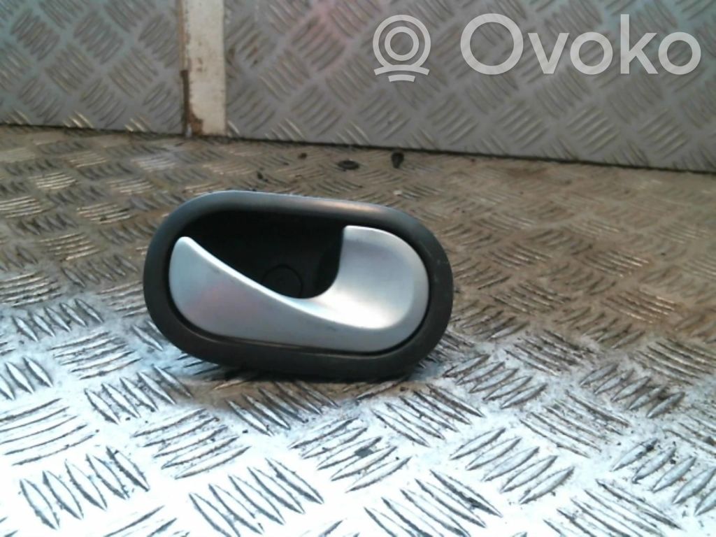Renault Twingo II Manecilla interna puerta delantera 