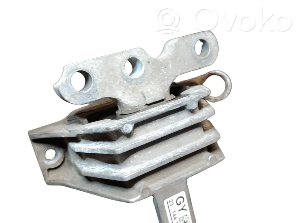 Opel Insignia A Engine mount bracket 