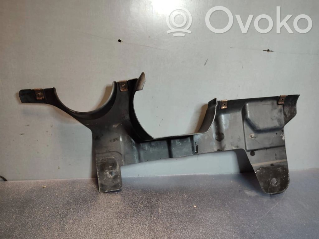 BMW X3 E83 Priekinės važiuoklės dugno apsauga 