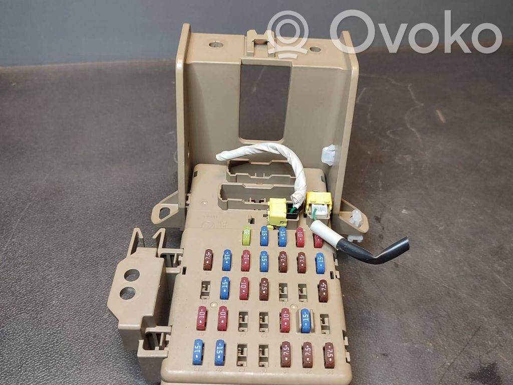 Fuse module   82201FJ211