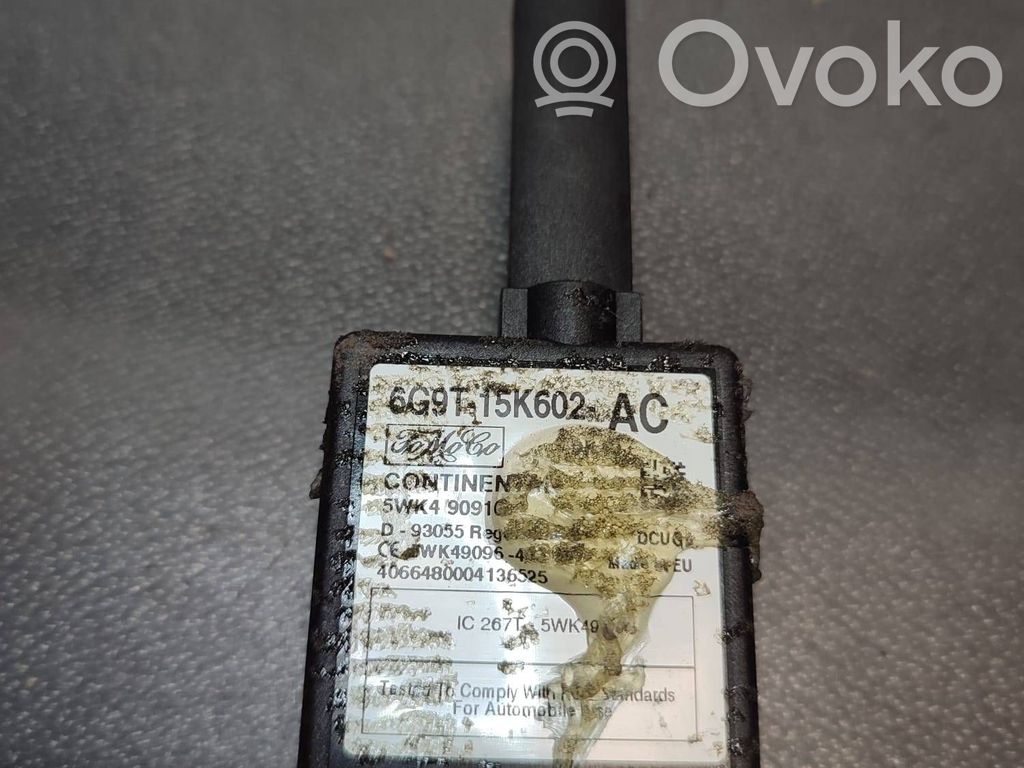 Ford Transit Aerial antenna amplifier 