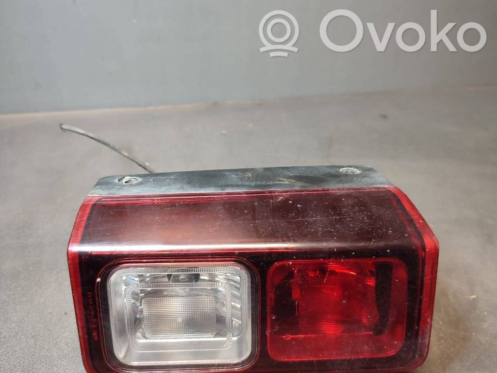 Opel Vivaro Rear/tail lights 