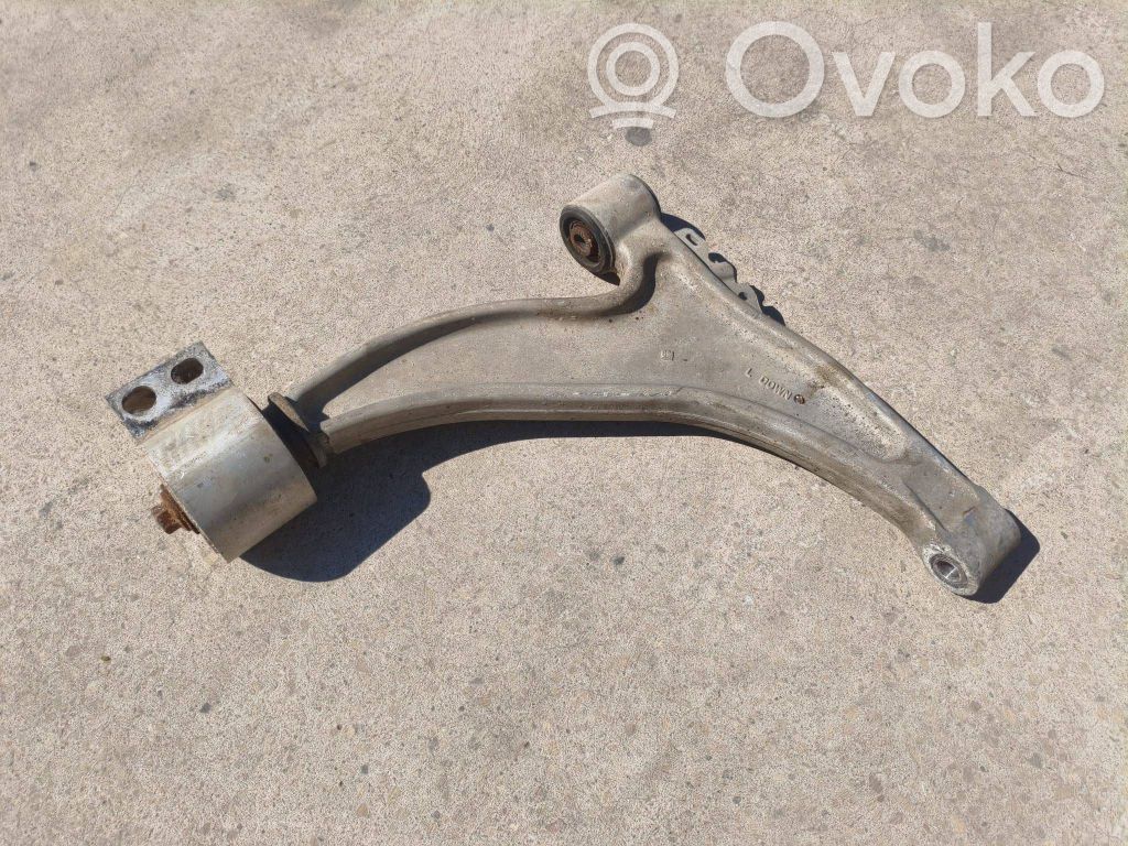 Front control arm   13444540