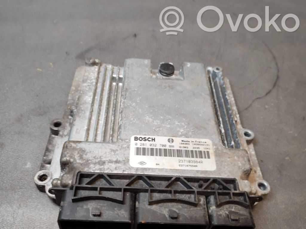 Renault Trafic III (X82) Engine control unit/module 