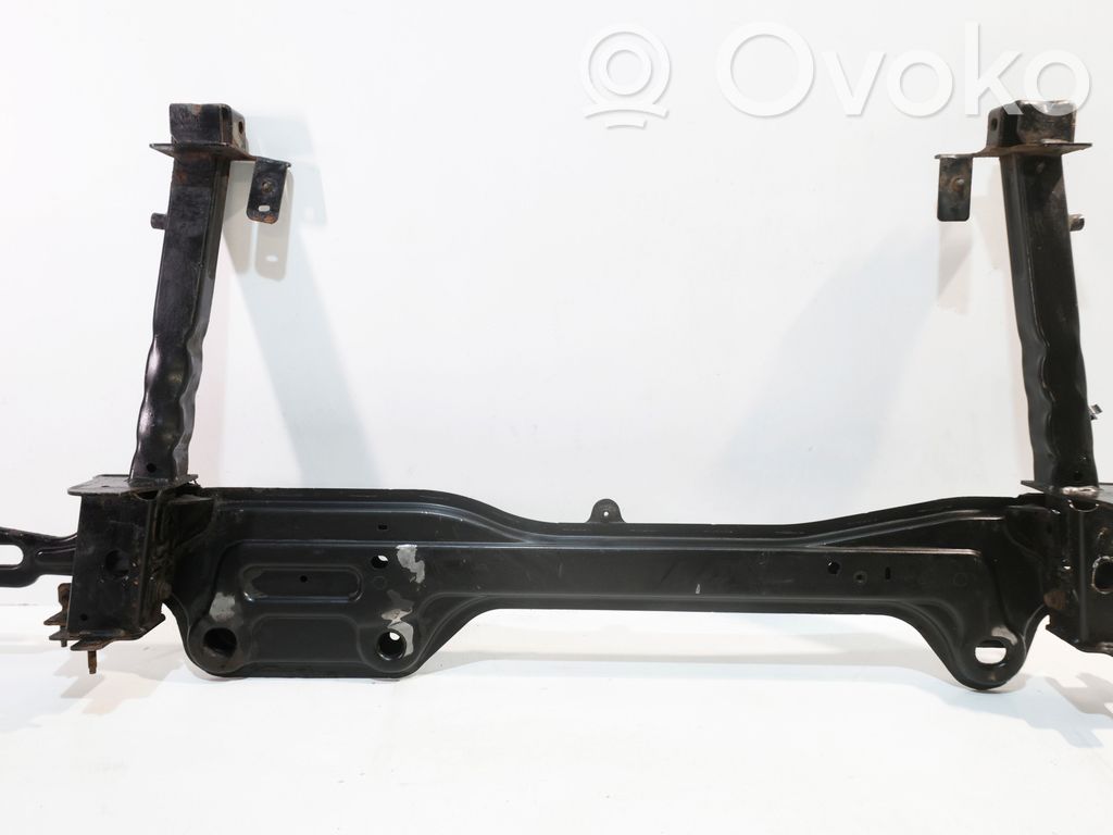 Engine mount bracket   9582RA