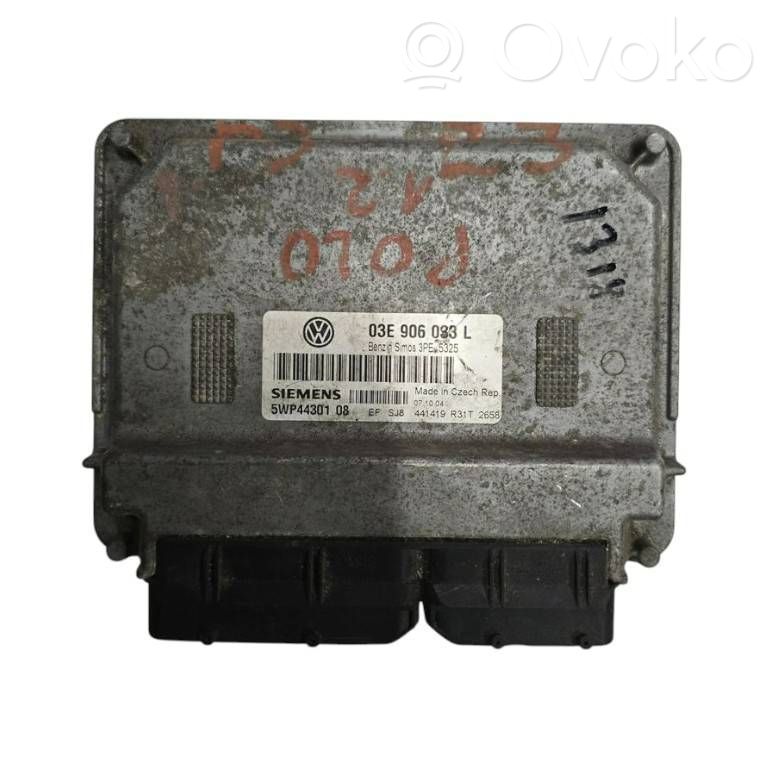 Volkswagen Polo Engine control unit/module 