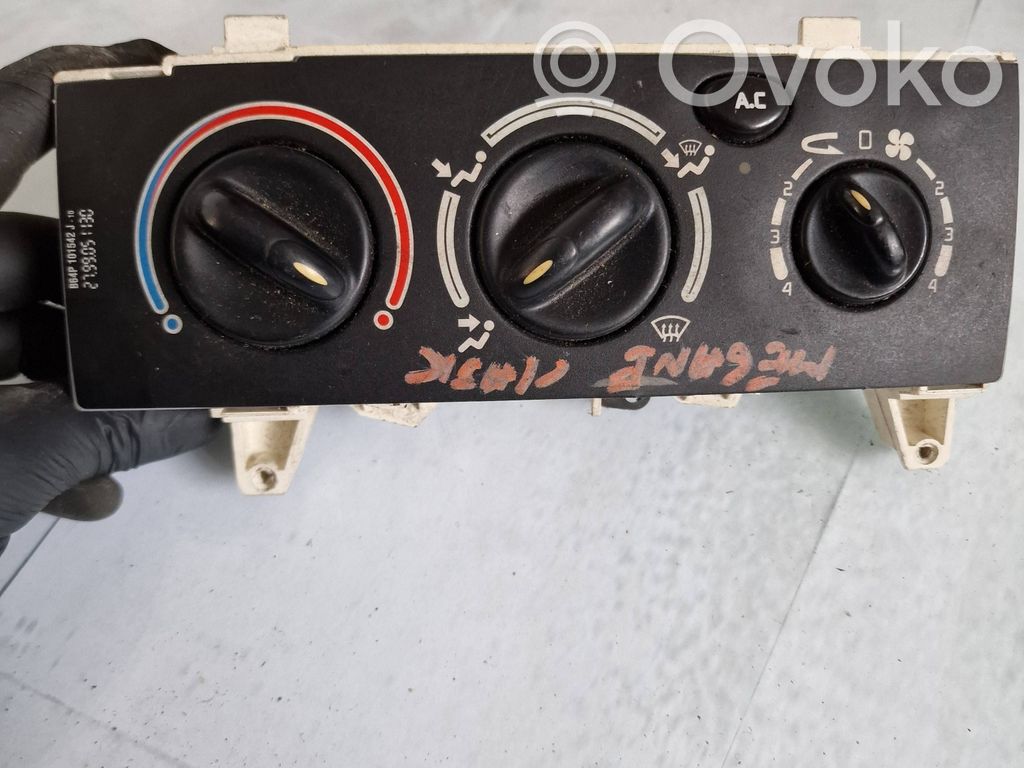Renault Megane I Climate control unit 