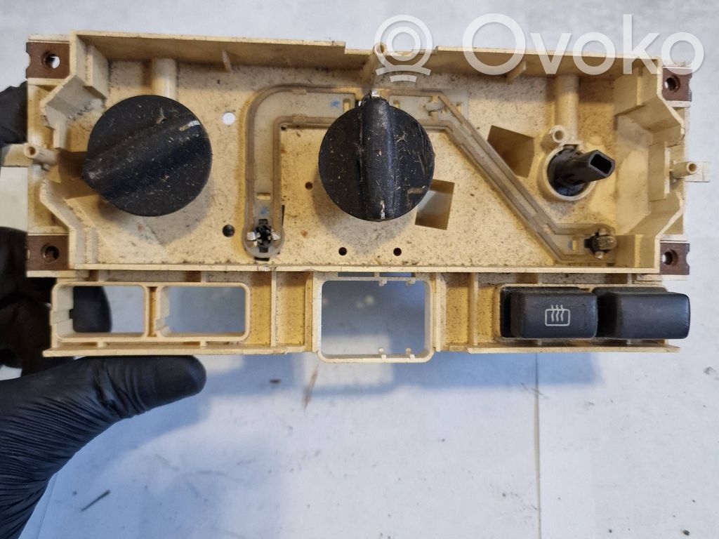 Land Rover Freelander Climate control unit 