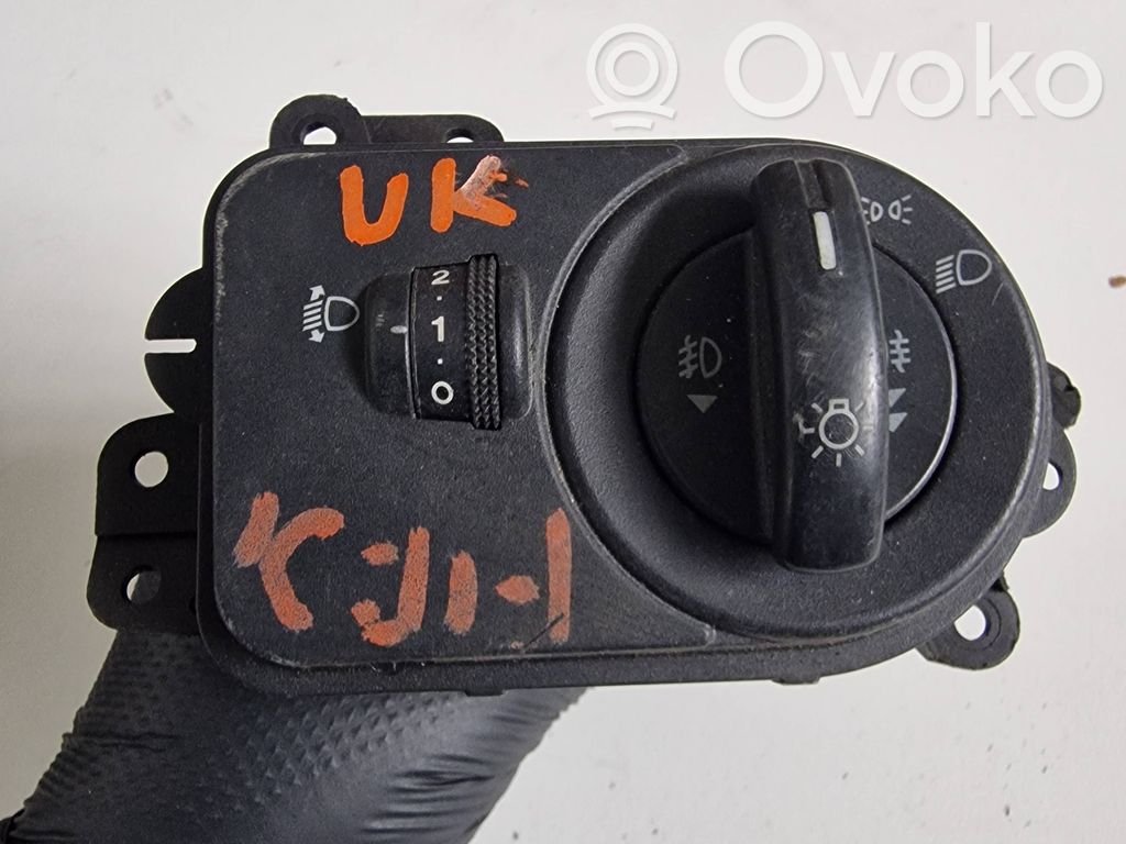 Ford Mondeo Mk III Light switch 
