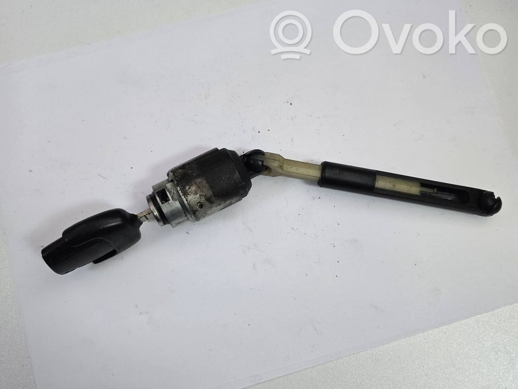 Ford Focus Engine bonnet/hood lock/catch 
