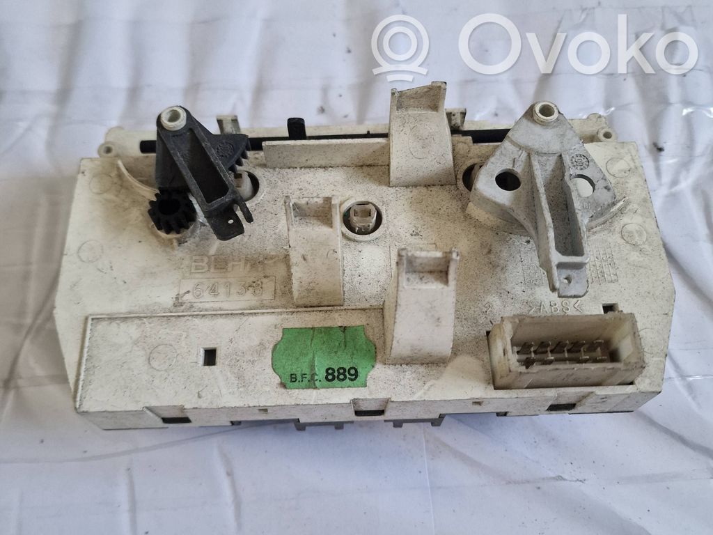 Peugeot 206 Climate control unit 