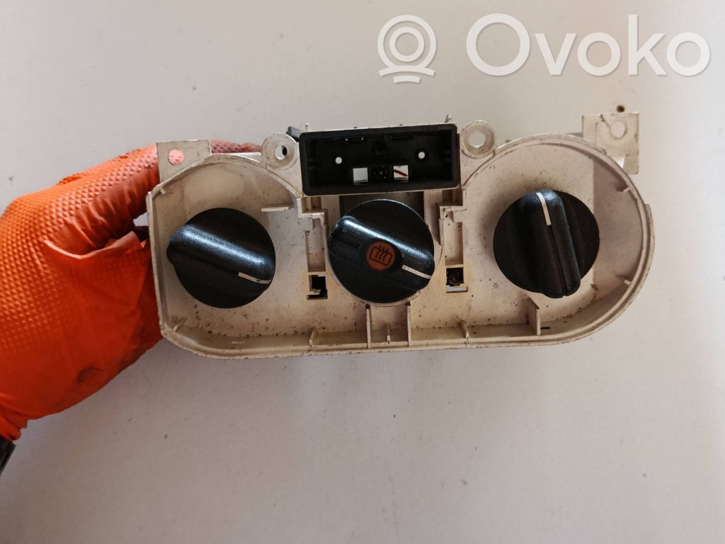 Opel Astra F Climate control unit 