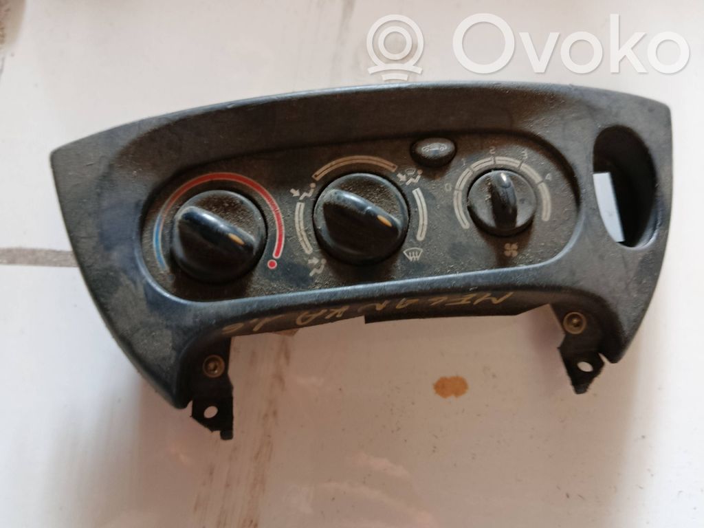 Renault Megane II Climate control unit 
