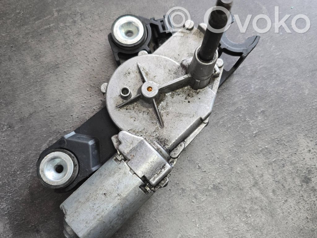 Ford Mondeo Mk III Takalasinpyyhkimen moottori 