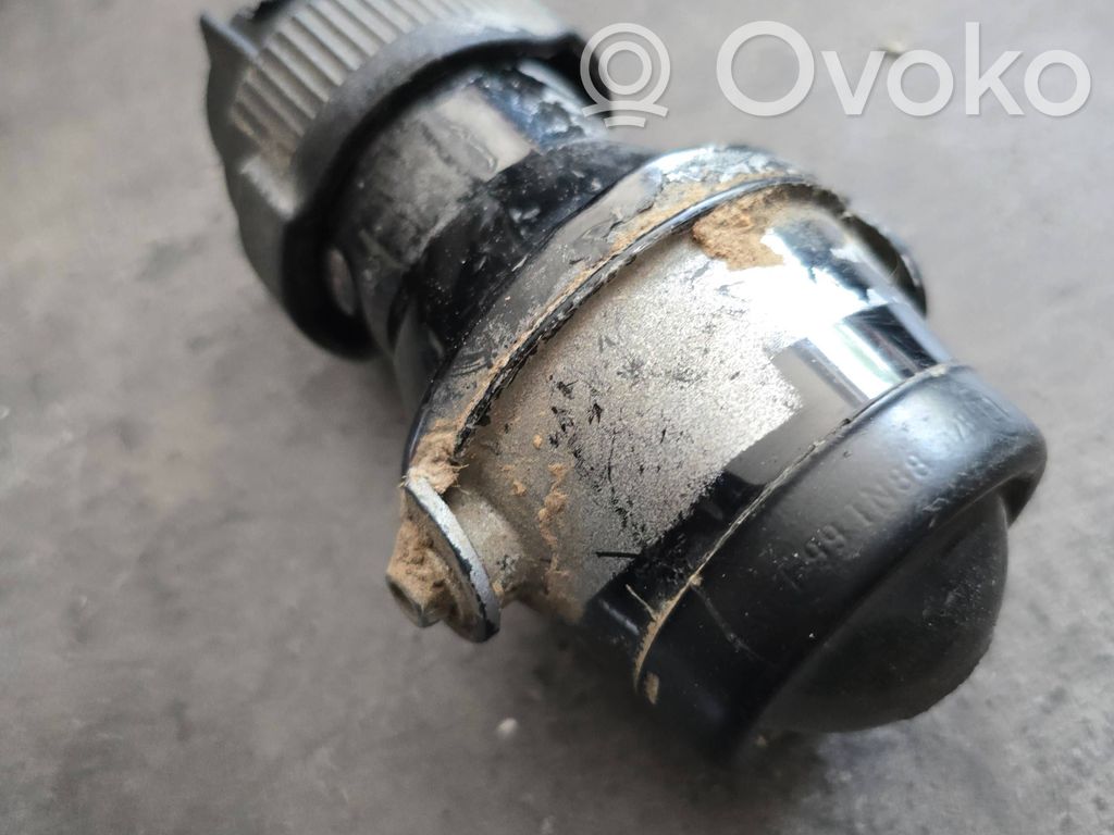 Opel Zafira A Miglas lukturis priekšā 