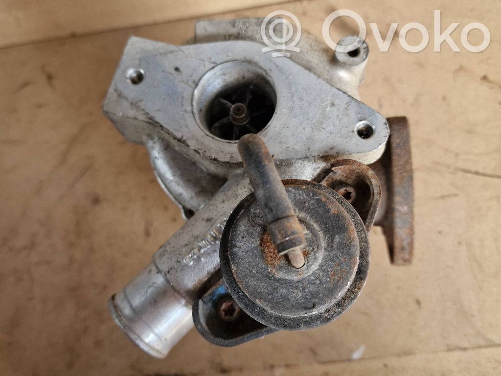 Toyota Corolla Verso AR10 Turbina 