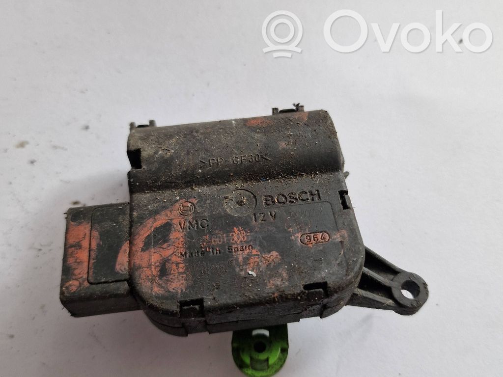 Audi A4 S4 B7 8E 8H Motor/activador trampilla de calefacción 