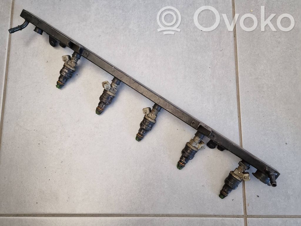 BMW 5 E39 Fuel main line pipe 