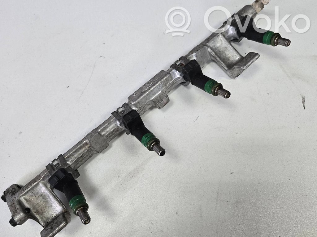 Ford Focus Tubo principal de alimentación del combustible 