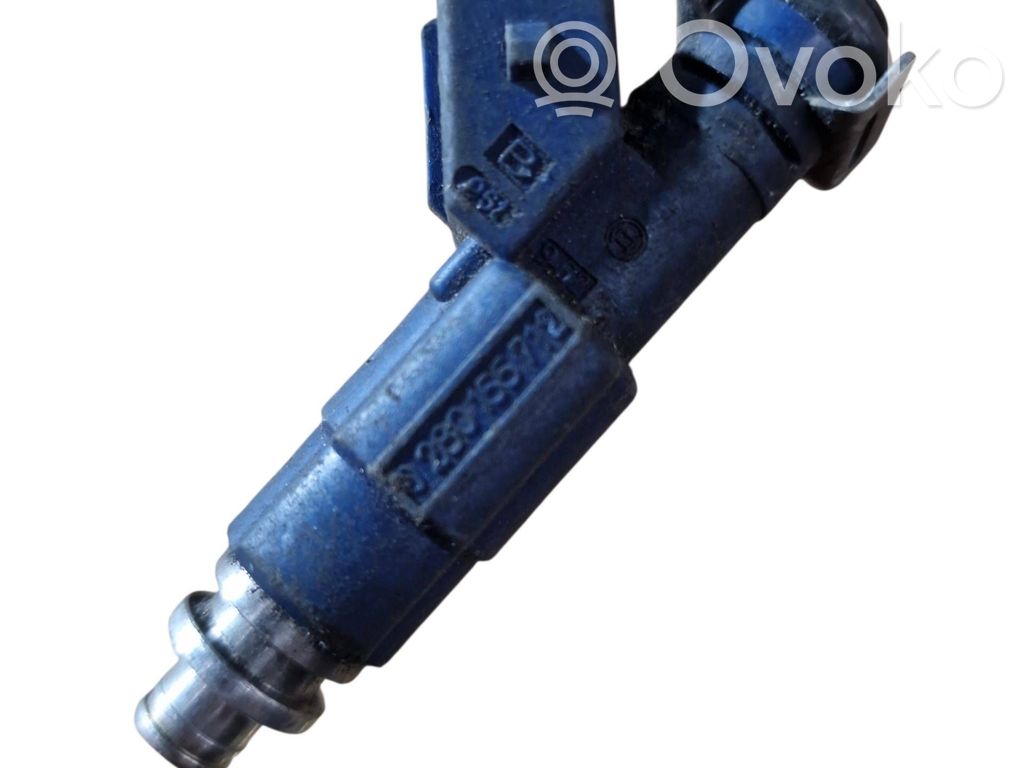 Opel Vectra B Fuel injector 