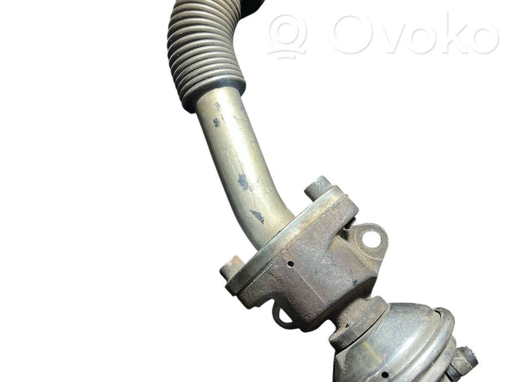 Válvula EGR   046131503