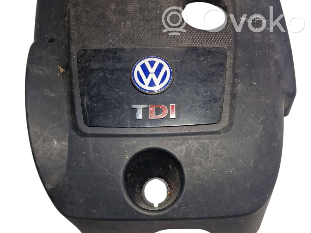 Volkswagen Golf IV Engine cover (trim) 