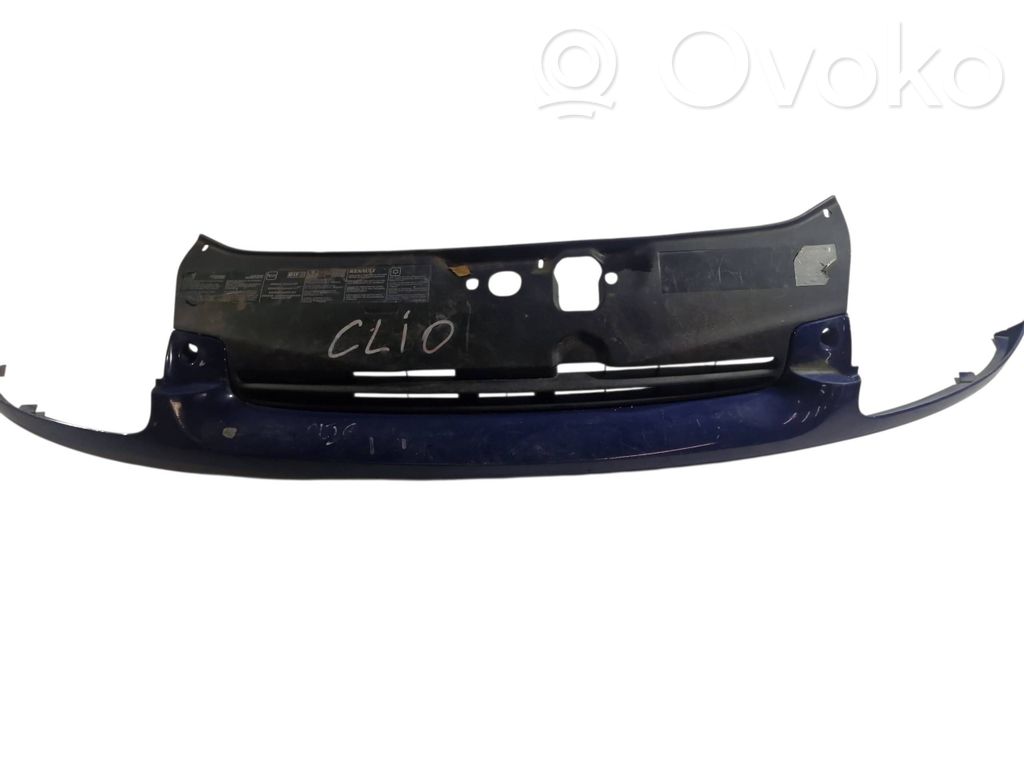 Renault Clio III Front grill 